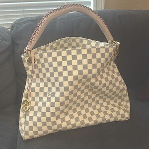 Faux Louis Vuitton Purse